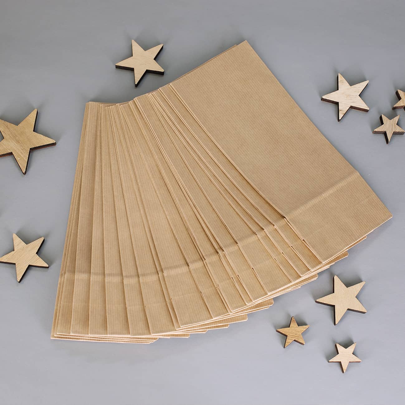 Papiertüten für DIY Adventskalender