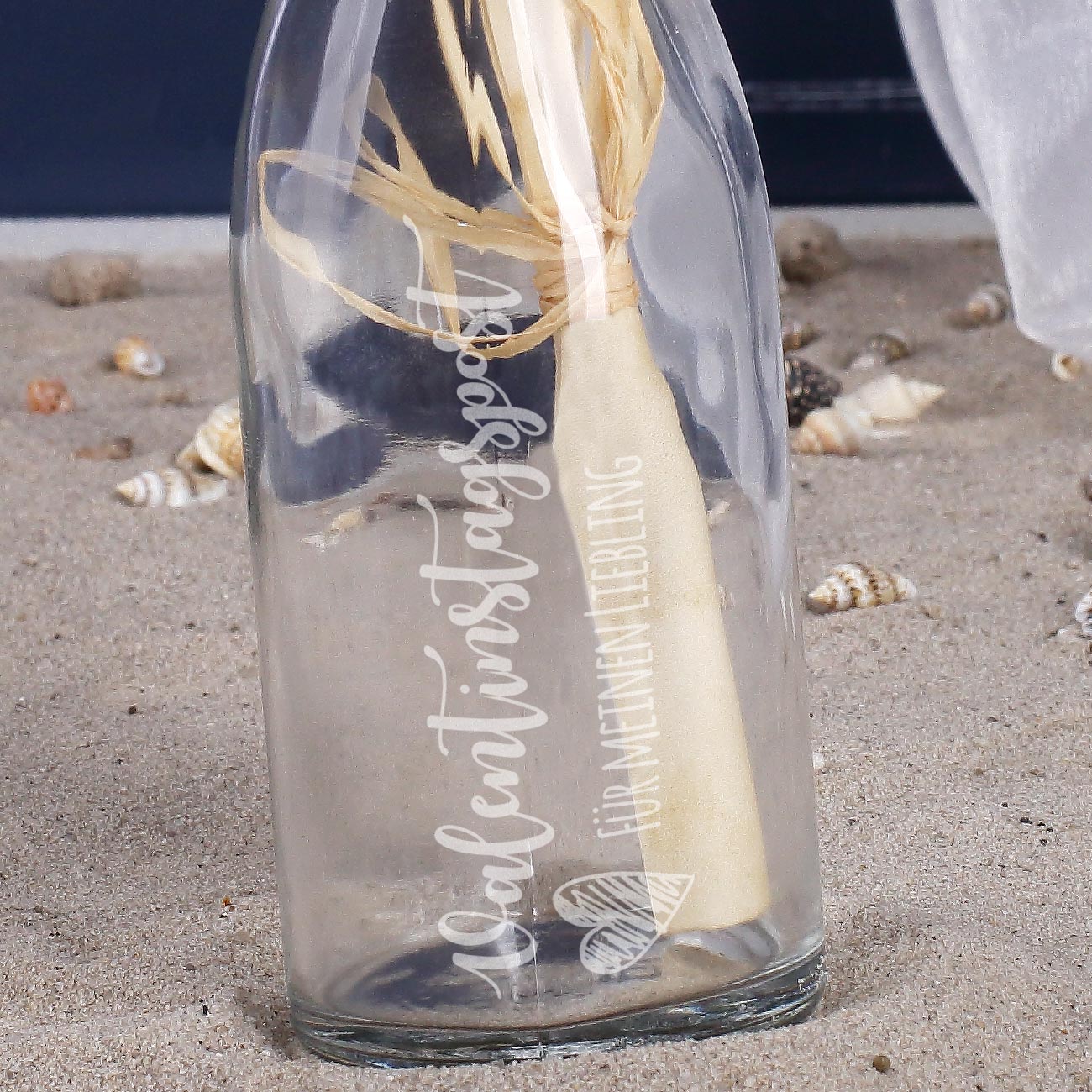 Valentinstagspost aus der kleinen Flasche | Romantische Geschenkidee als Flaschenpost