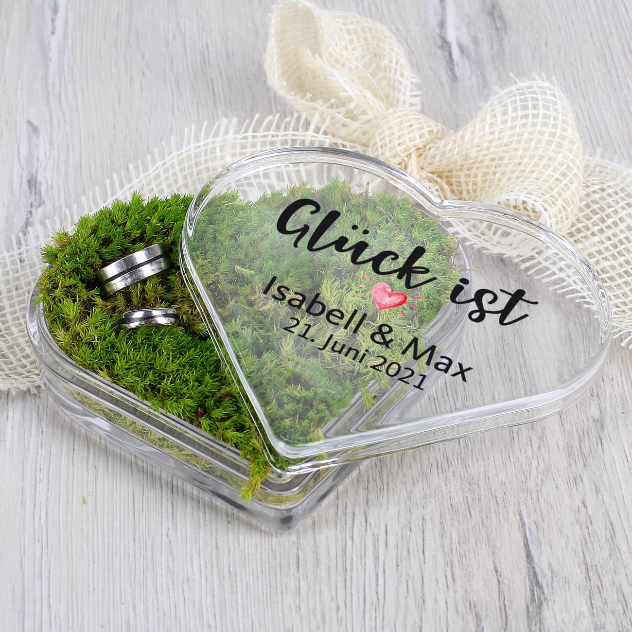 Glück ist... Glasdose in Herzform als Geschenkverpackung für Schmuck