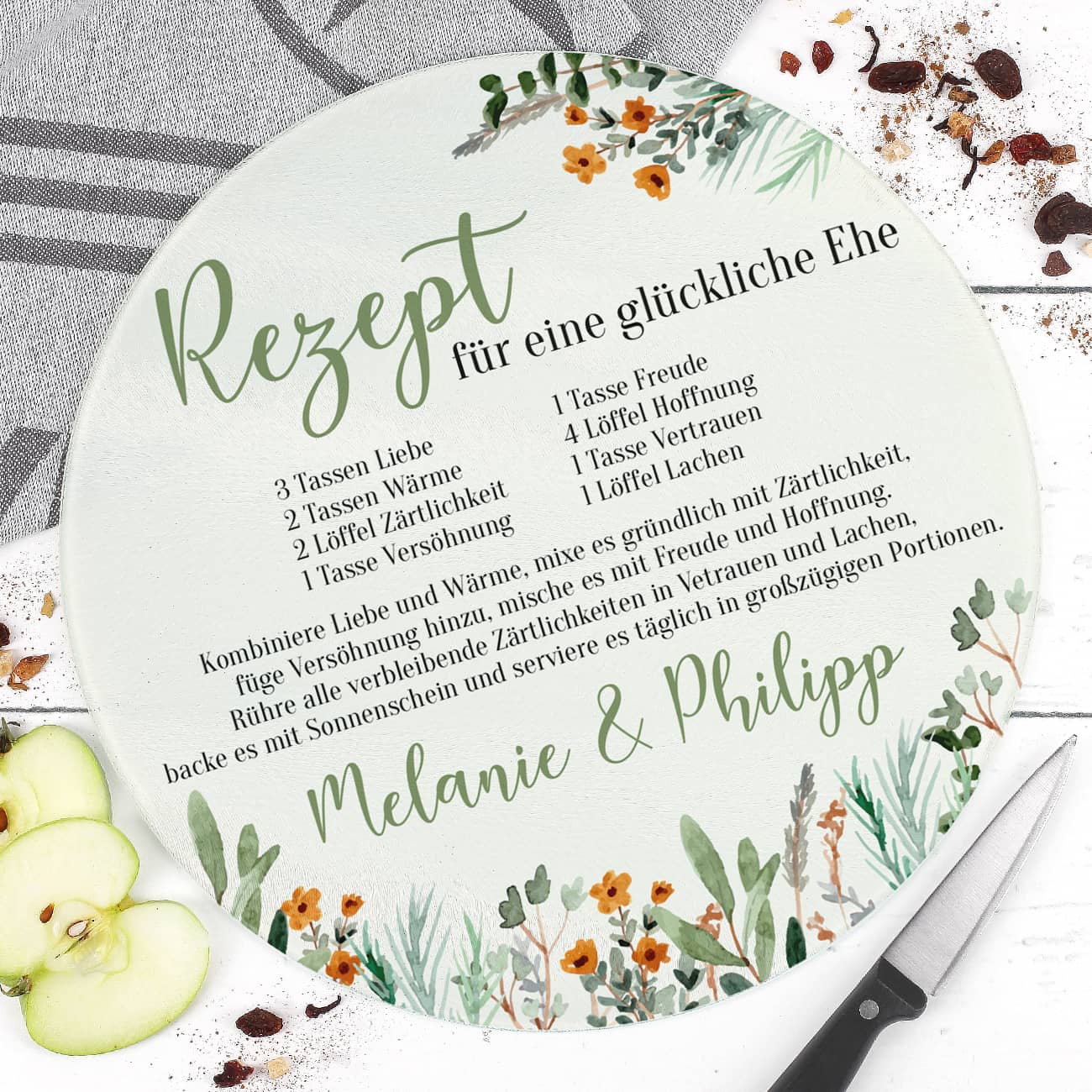 Glasbrettchen mit Rezept für eine glückliche Ehe und Wunschnamen