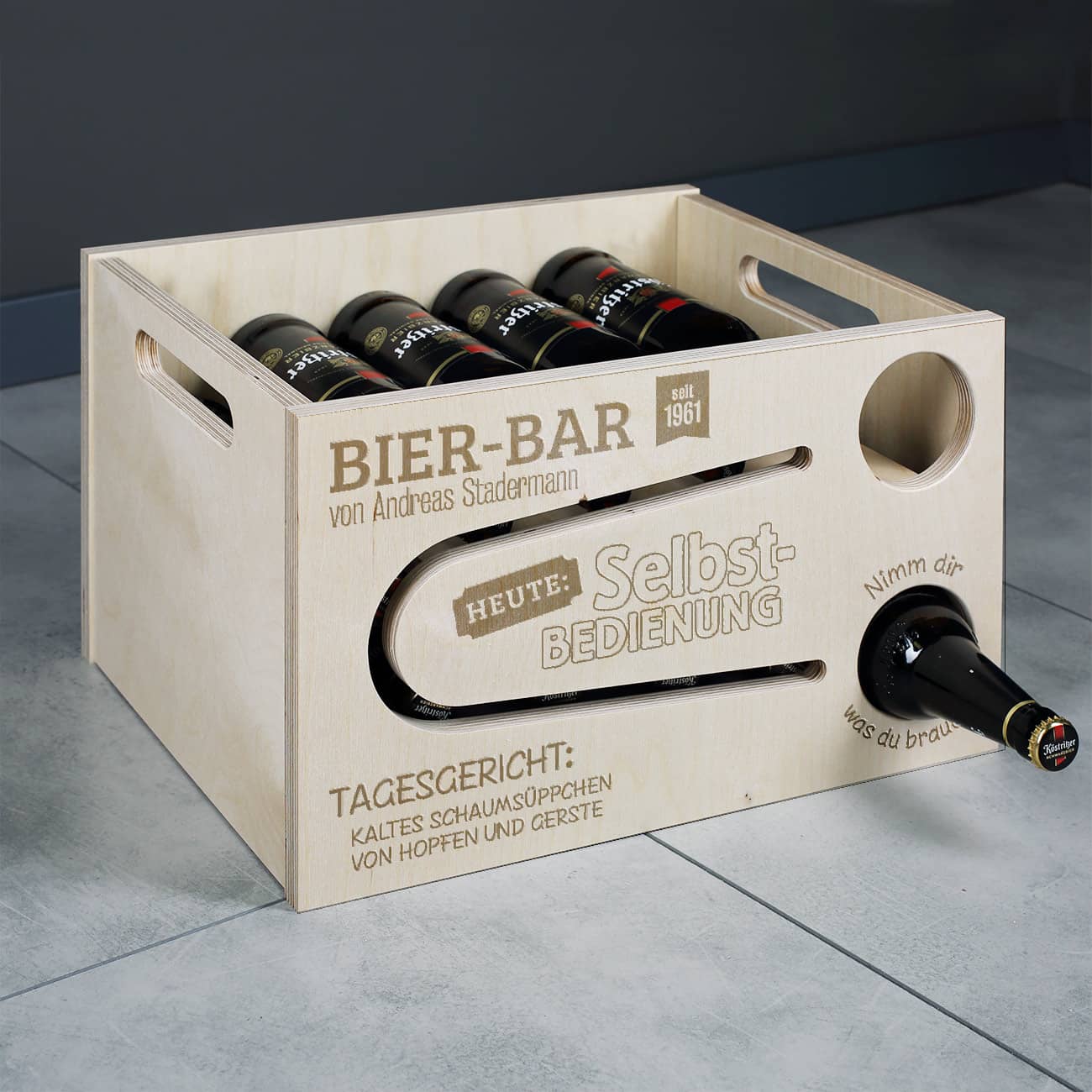 Bierrutsche mit personalisierter Gravur mit Name und Jahr