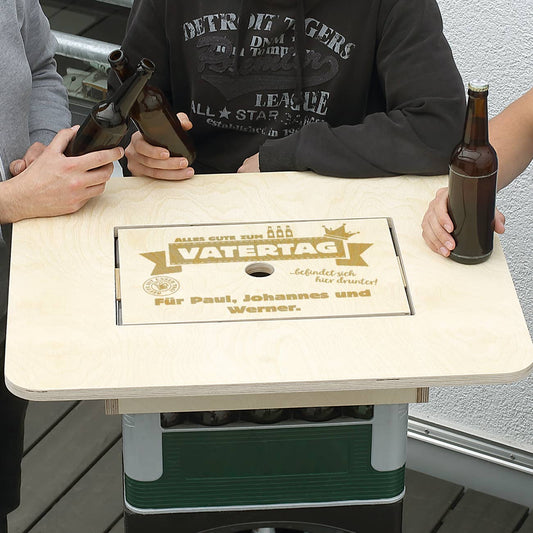 Bierkasten-Tisch zum Vatertag - mit persönlicher Gravur