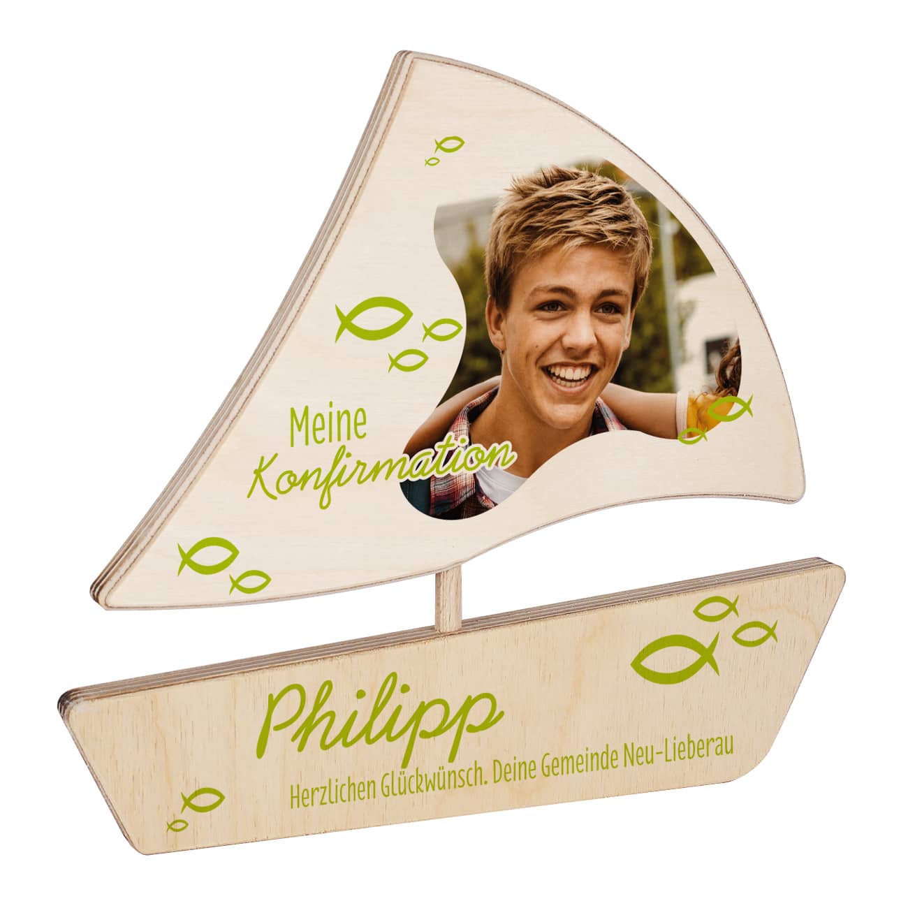 Individuell gestaltet Boot aus Holz für kirchliche Anlässe mit Foto, Name und Wunschtext