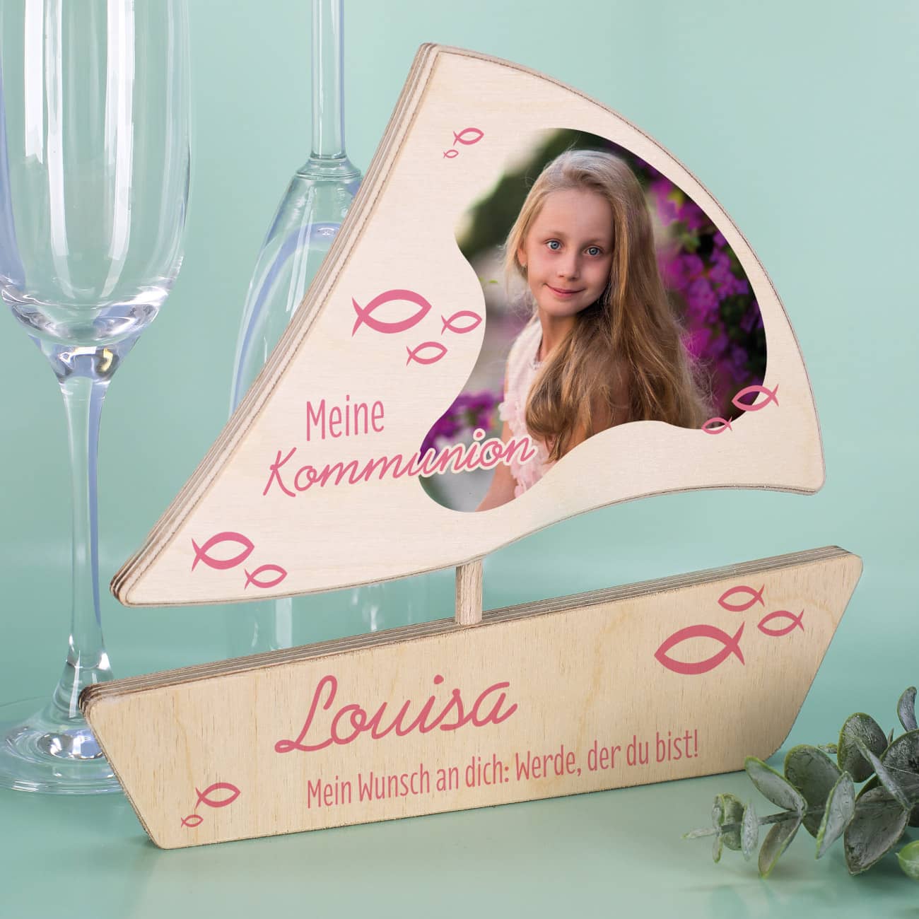 Holzboot mit Ihrem individuellen Anlass bedruckt und mit Foto und Name gestaltet