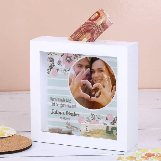 Bilderrahmen Spardose als Geschenk zur Hochzeit mit Foto, Namen und Datum