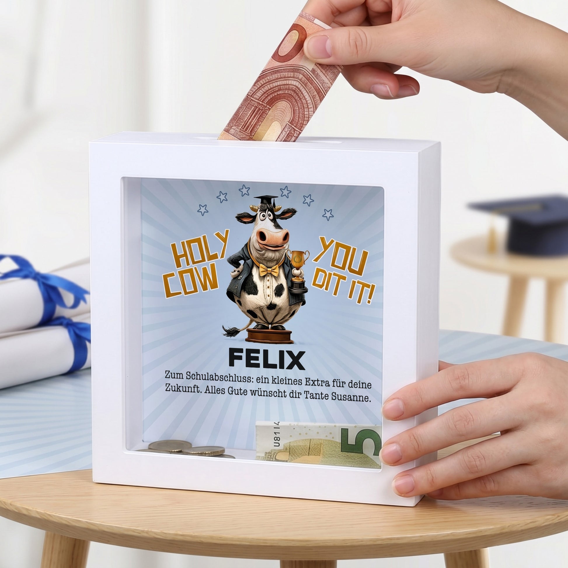 Bilderrahmen-Spardose mit Name Felix als Geldgeschenk zum Schulabschluss mit eingeworfenem Geldschein