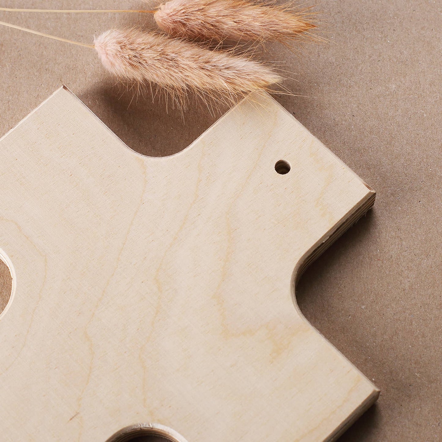 Hinterseite Holzkreuz