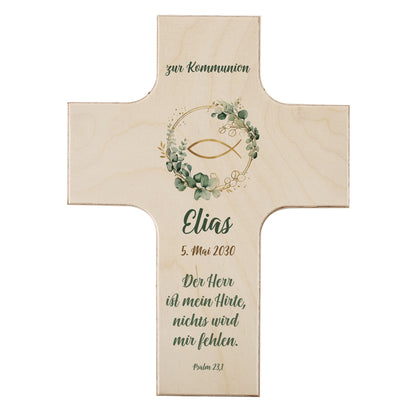 Holzkreuz mit Ichthys-Symbol und Eukalyptusmotiv, personalisiert mit Name, Datum und christlichem Text, freigestellt auf hellem Hintergrund