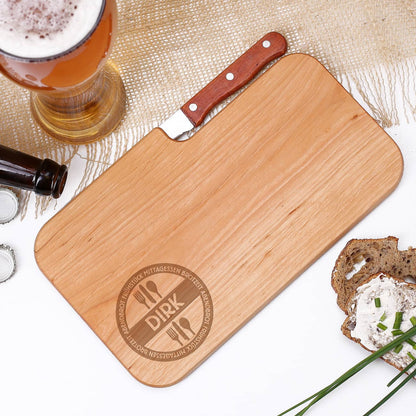 Holzbrett mit integrierten Messer, Gravur und mit Namen