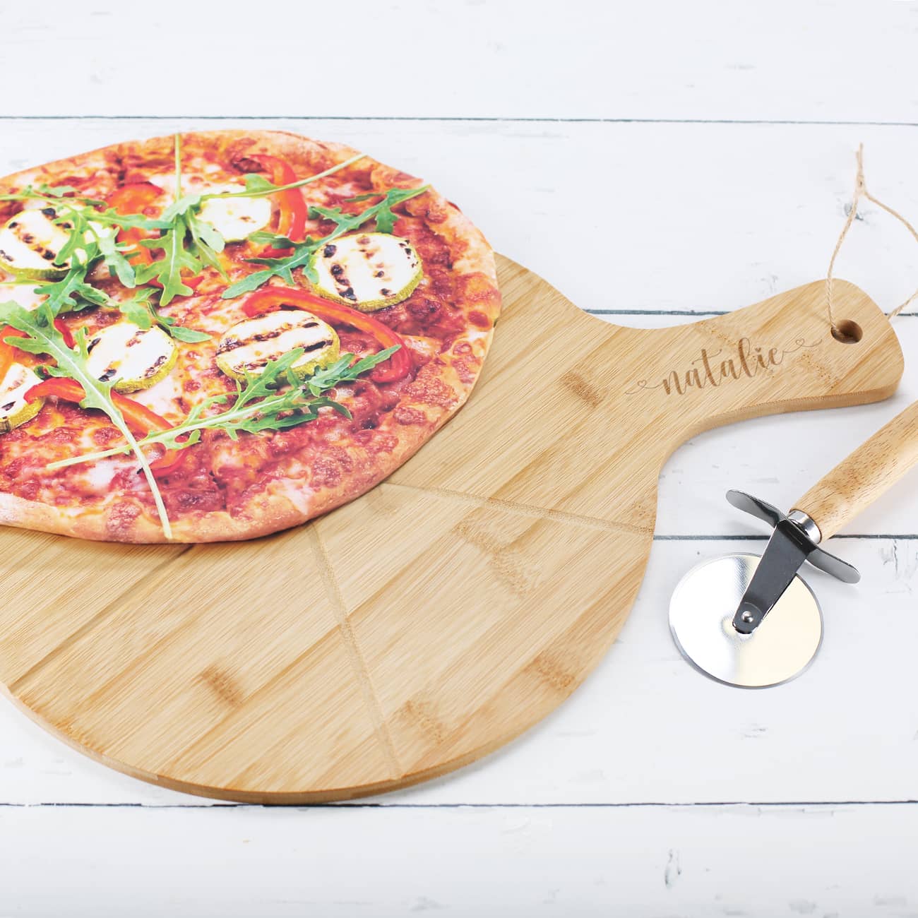Graviertes Pizzabrett mit Ihrem Wunschnamen
