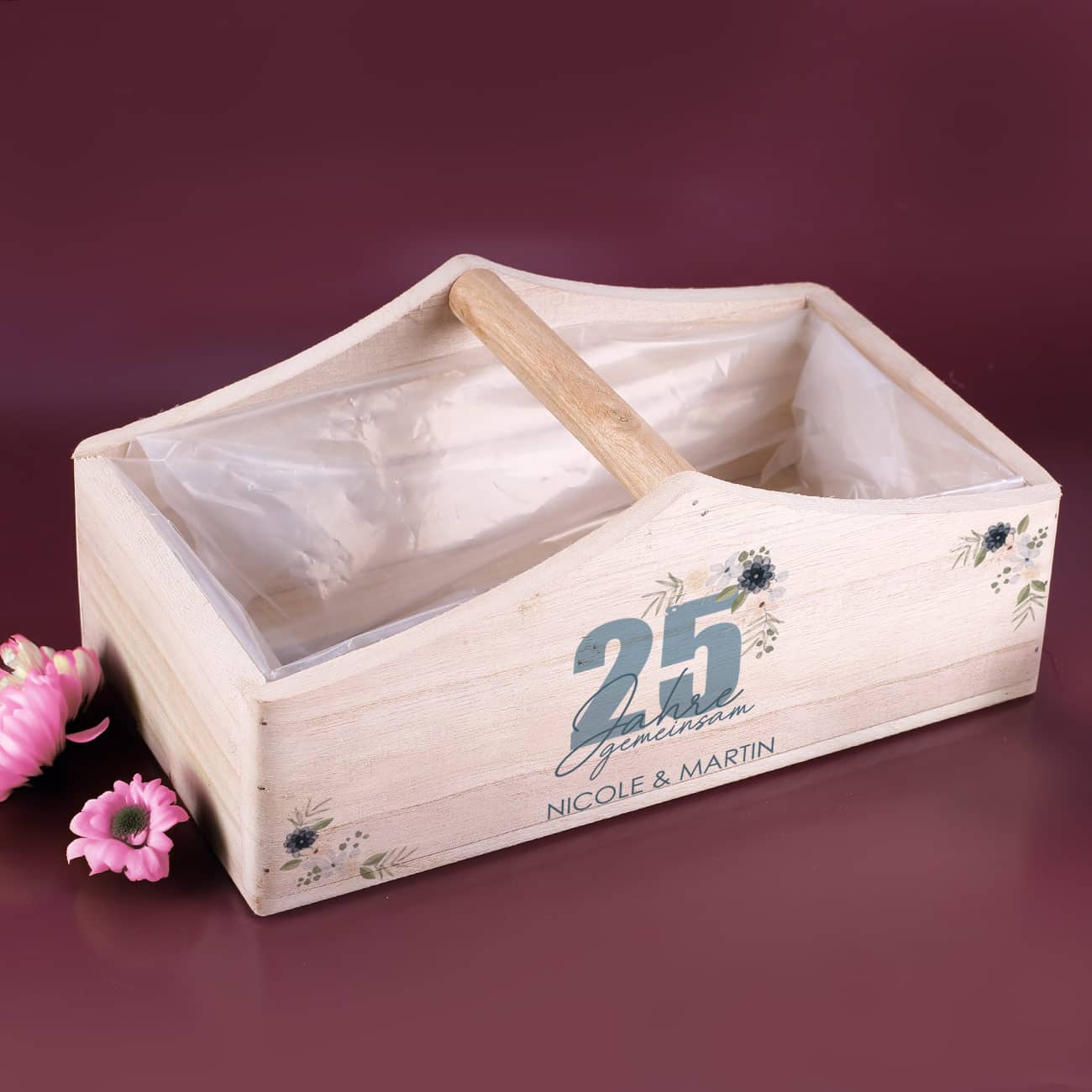 Personalisierter Pflanzkorb zur silbernen Hochzeit mit Namen des Paares bedruckt