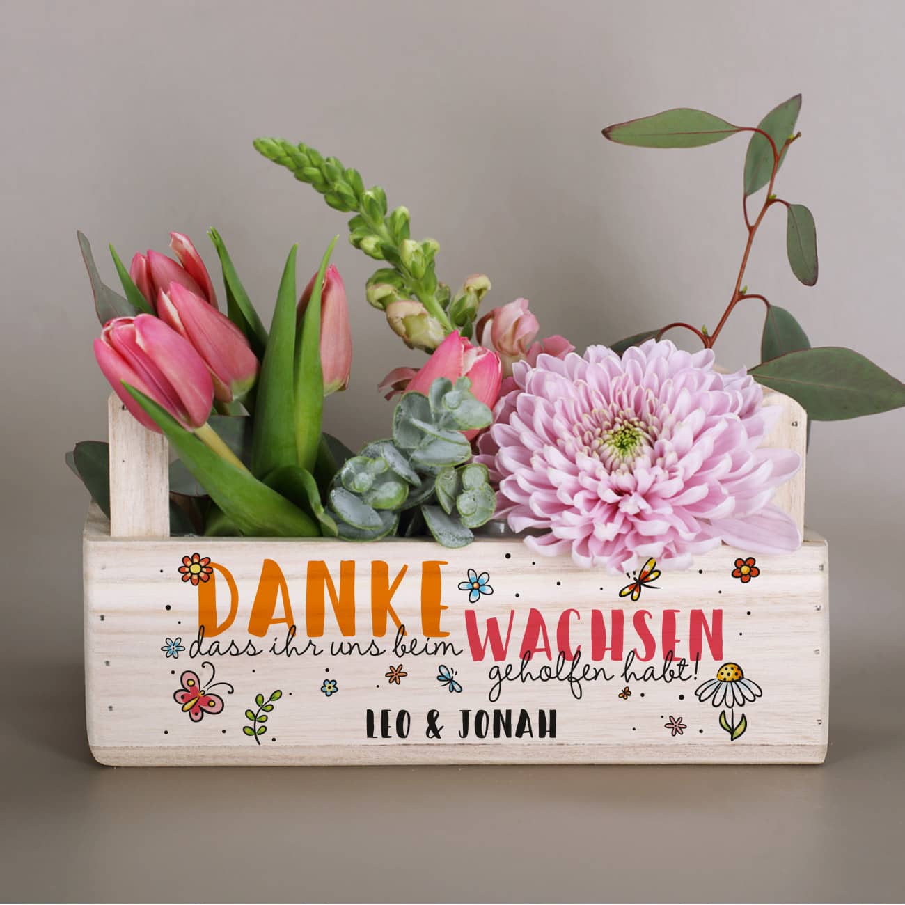 Persönlicher Pflanzkorb für Erzieher "Danke, dass ihr uns beim Wachsen geholfen habt!" mit eigenem Text