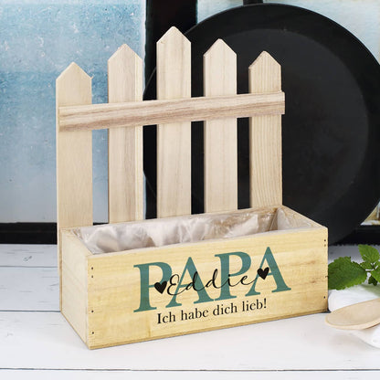 Pflanzkorb auf Holz mit Zaun für Papa zum Vatertag