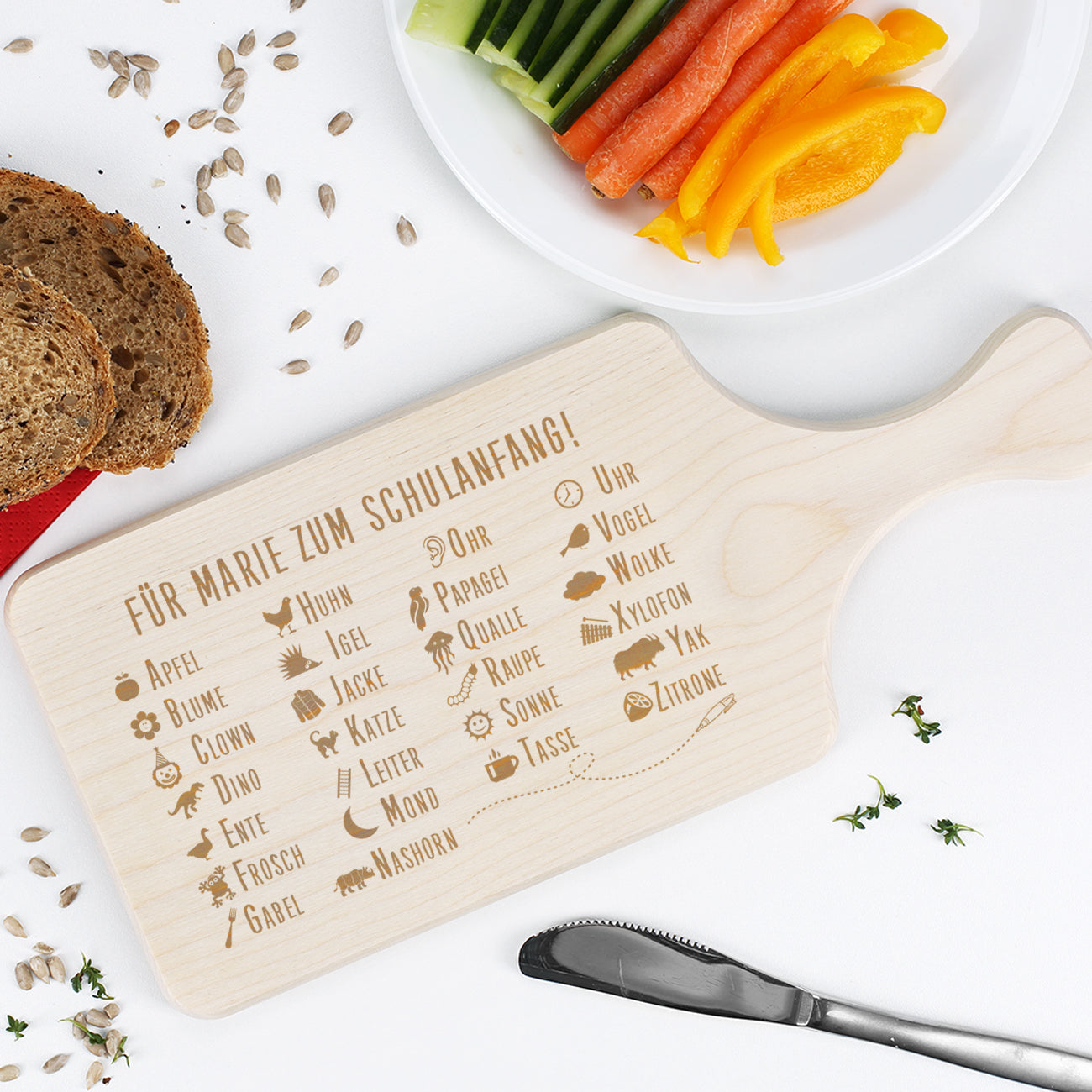 Frühstücksbrett mit ABC und Wunschtext