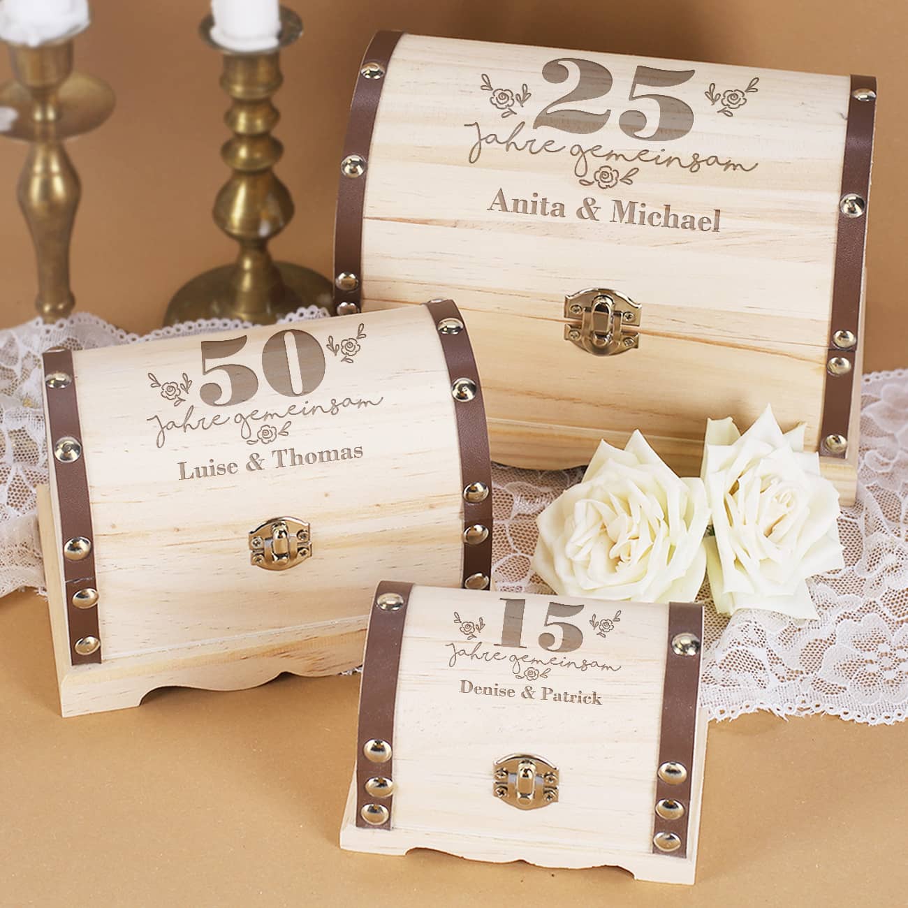 Schatztruhe mit Gravur als Verpackung für Geldgeschenke zum Jubiläum