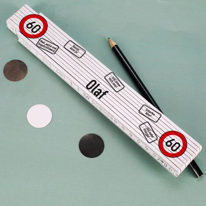 Praktischer Zollstock als Geburtstagsgeschenk zum 50. Geburtstag mit Wunschnamen personalisiert