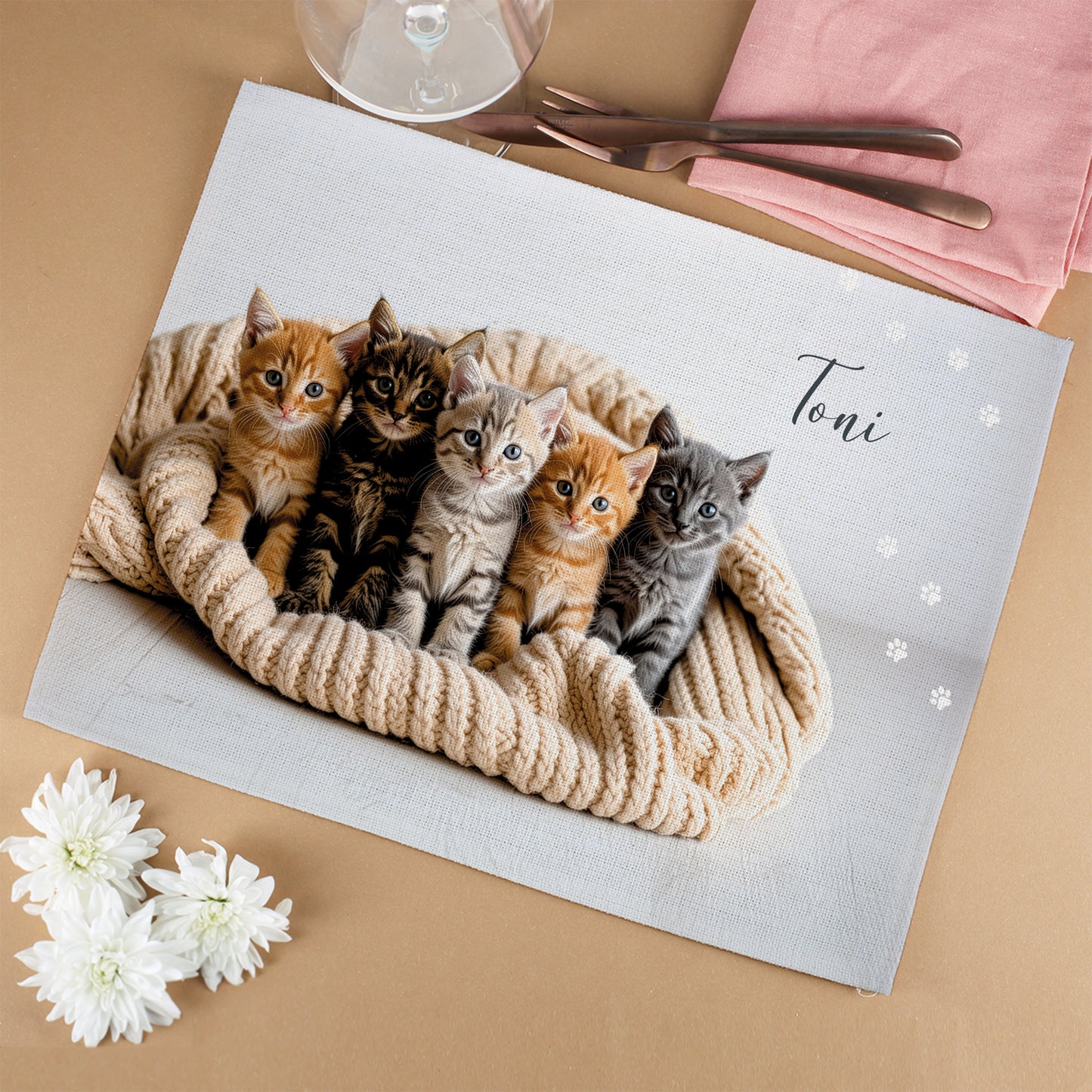 Stoff Platzdeckchen mit 5 Katzen, personalisiert mit Name Toni