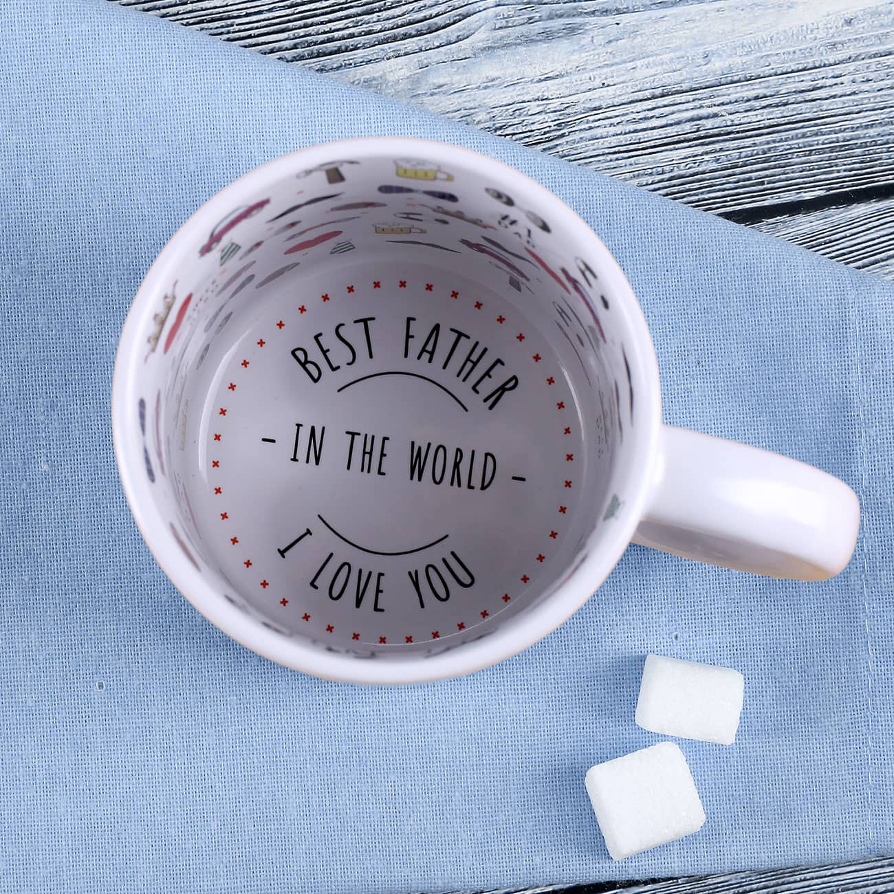 Innenseite der Tasse ebenfalls bedruckt