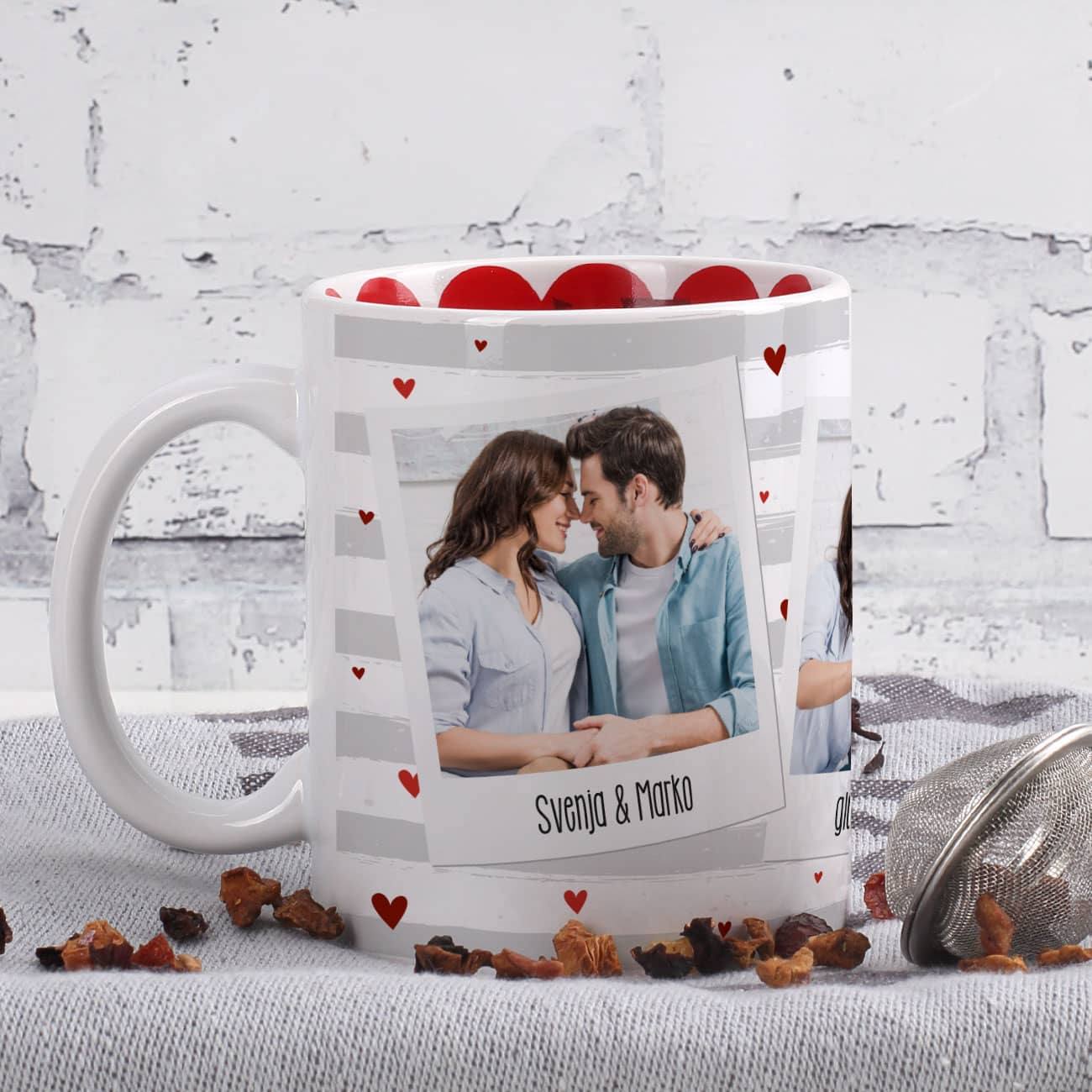 Fototasse mit 3 Bildern zum Valentinstag