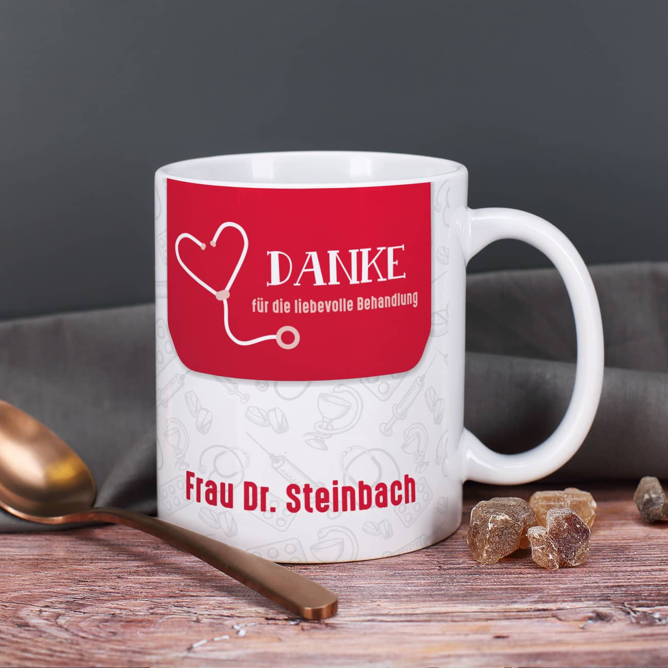 Tasse als Dankeschön Geschenk "Danke für die liebevolle Behandlung" mit Text nach Wunsch bedruckt