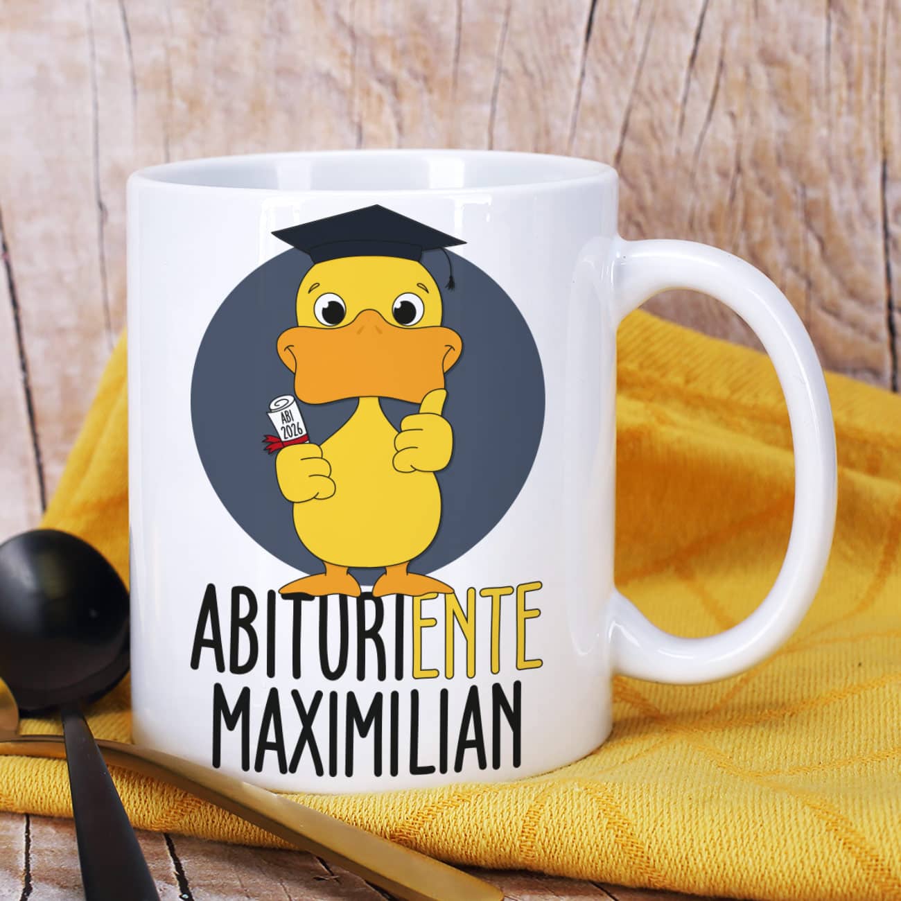 Witzige Tasse als Geschenk zum Abitur