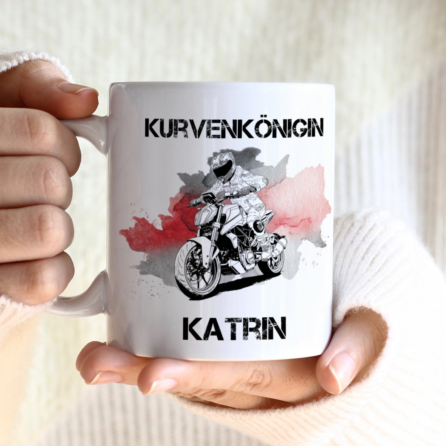 Keramiktasse mit Naked-Bike-Motiv Kurvenkönigin und Name Katrin, personalisiert