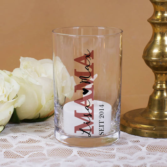 Teelichthalter mit Aufschrift MAMA und Text und Jahr personalisiert