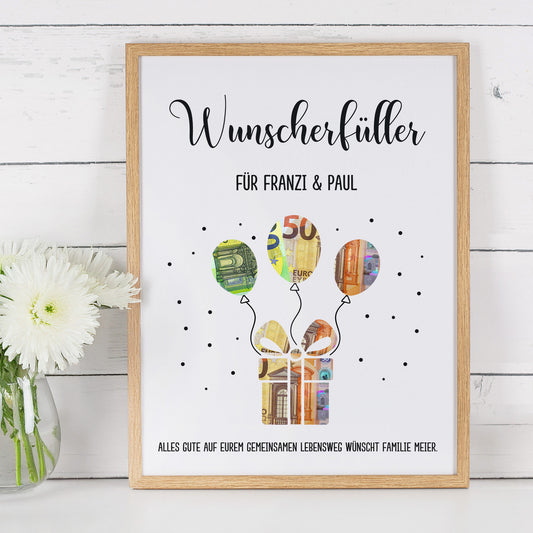 Geldgeschenk im Holzrahmen mit Ballonmotiv, personalisiert für Franzi & Paul mit Geldscheinen als Ballons