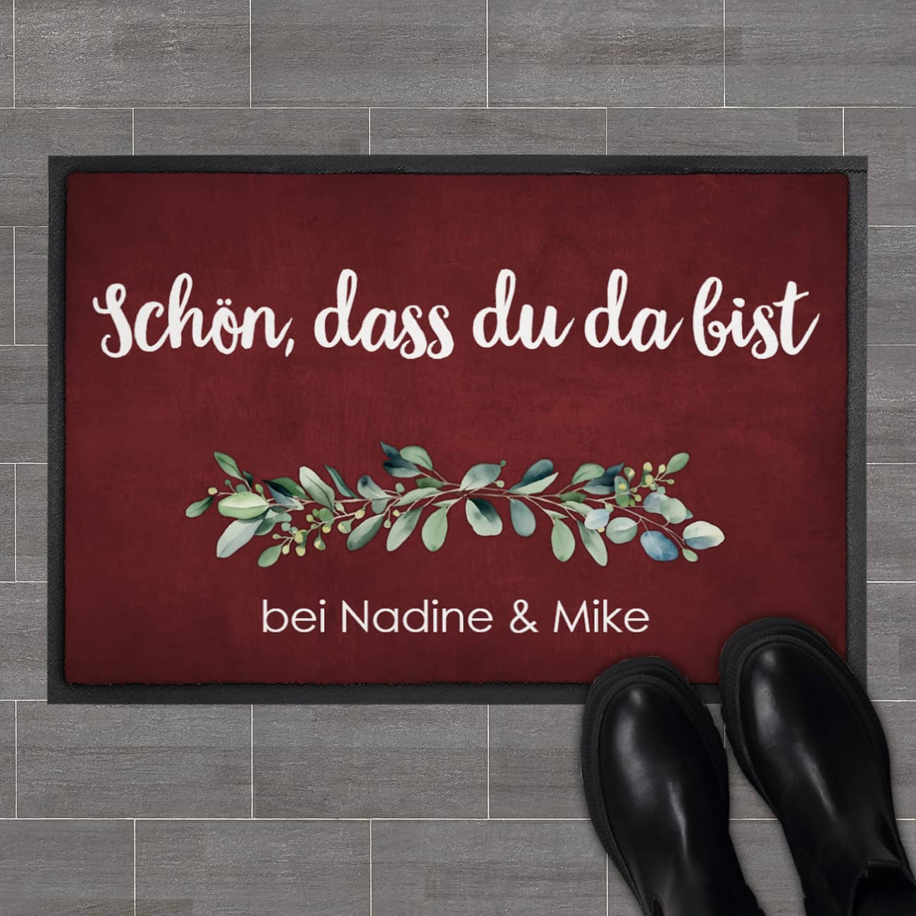 Eukalyptus-Fußmatte in rot mit Ihrem Text persönlich bedruckt