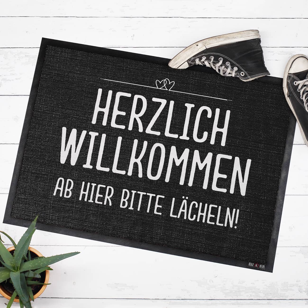 Herzlich Willkommen Lächeln - Fussmatte mit Ihrem Spruch