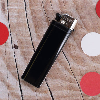 Feuerzeug in schwarz mit einseitigen Aufkleber und freier Rückseite