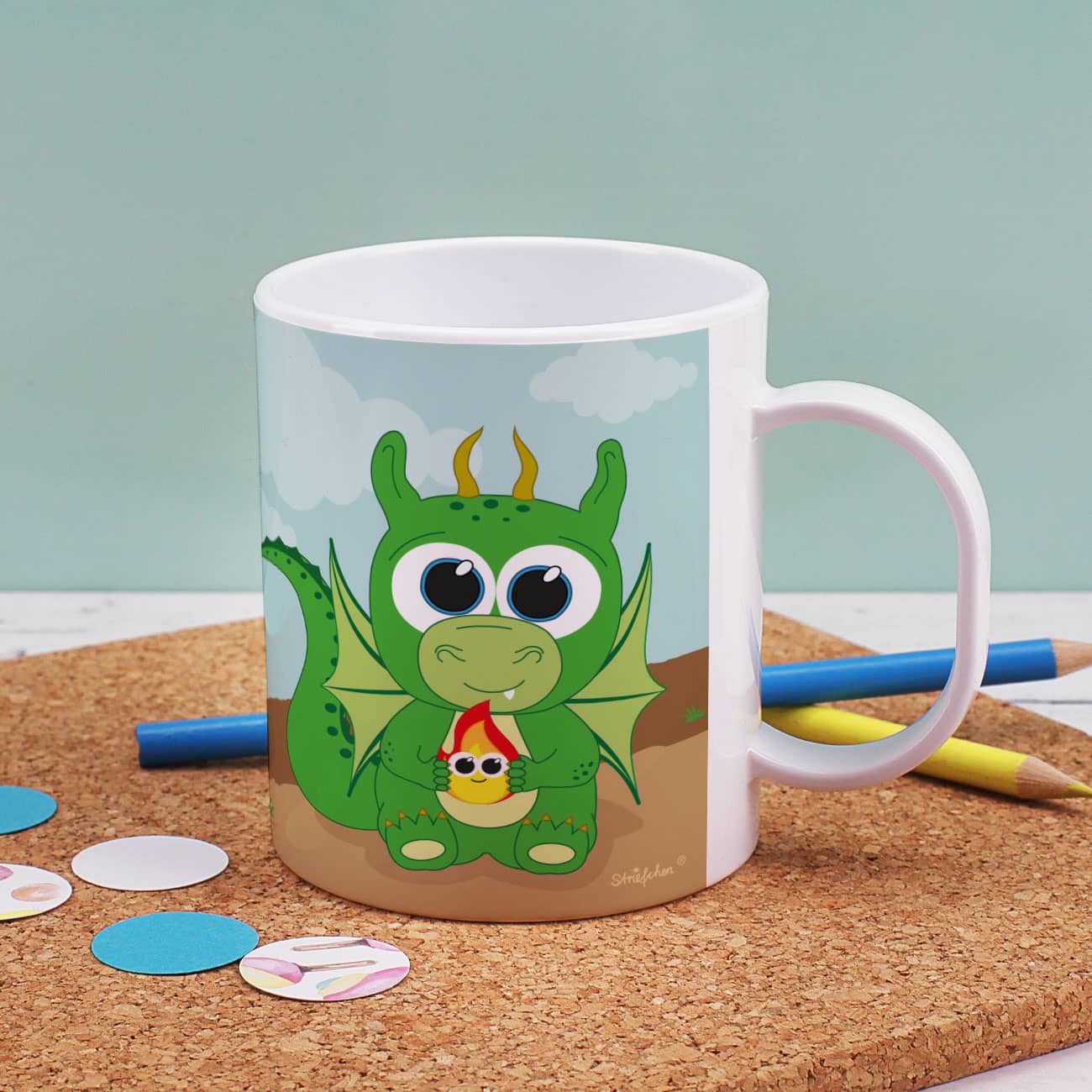 Tasse mit niedlichen Drachen bedruckt