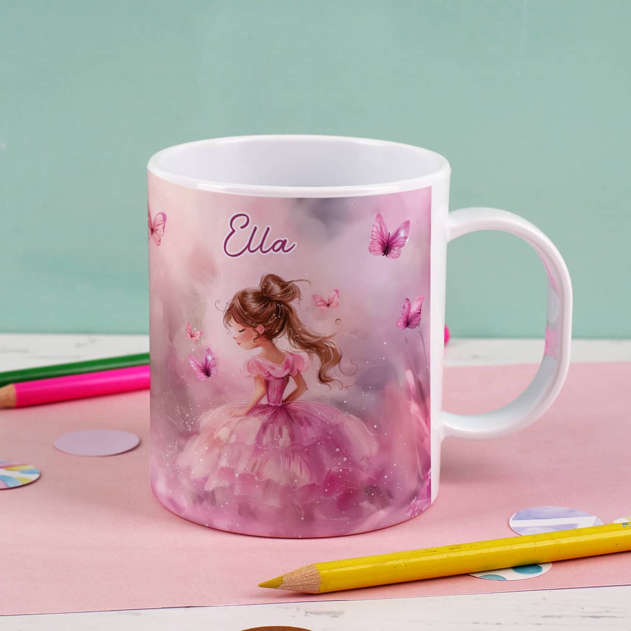 Tasse aus Kunststoff für Kinder mit Name personalisiert