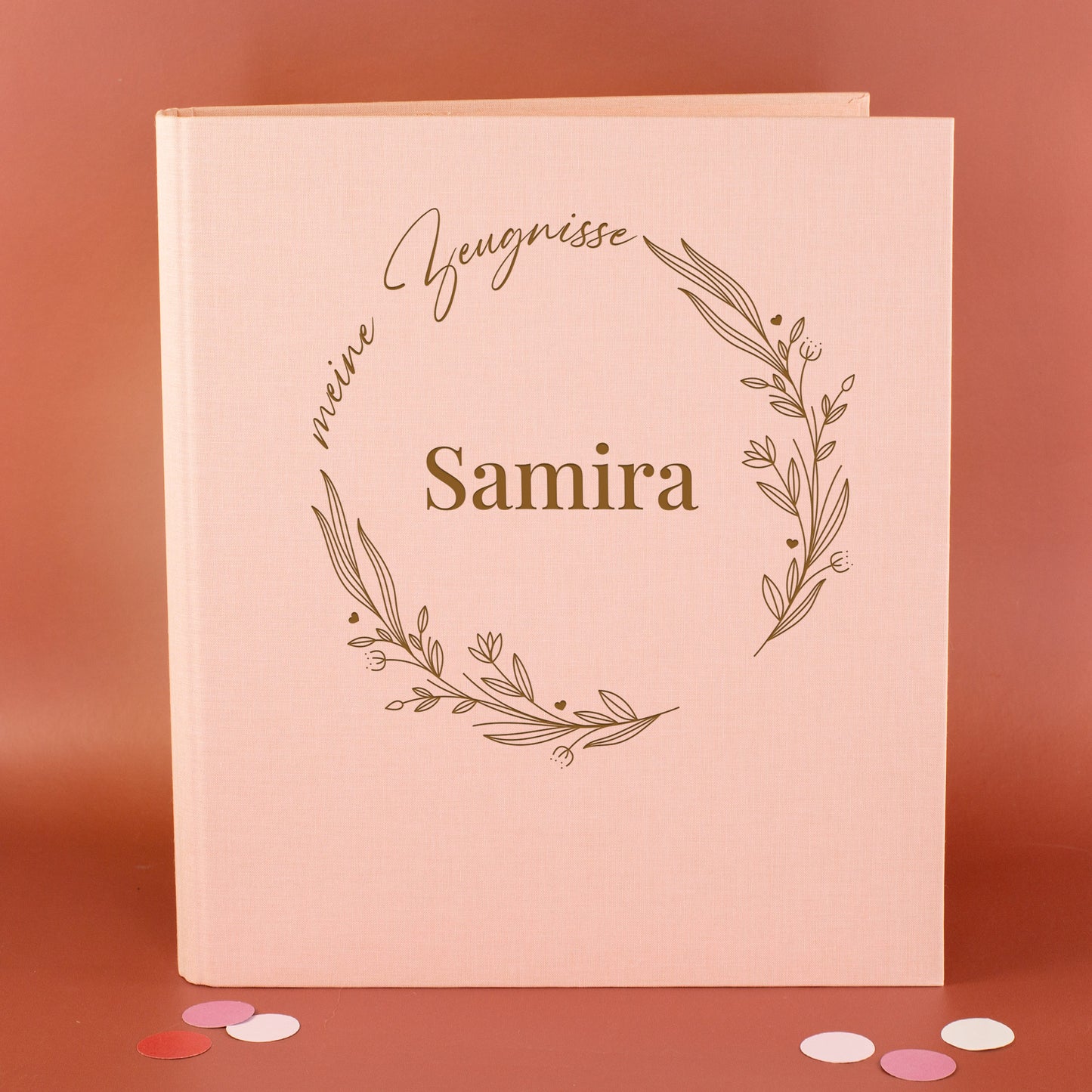 Personalisierte Zeugnismappe aus Leinen graviert mit Name und floralem Line Art Motiv | Farbauswahl