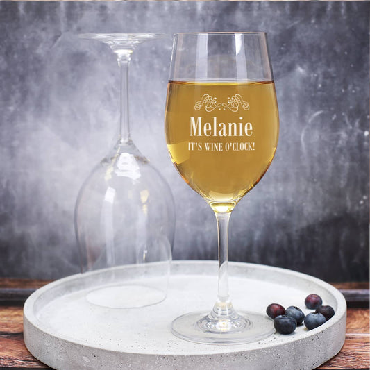 Weinglas mit edler und personalisierter Gravur