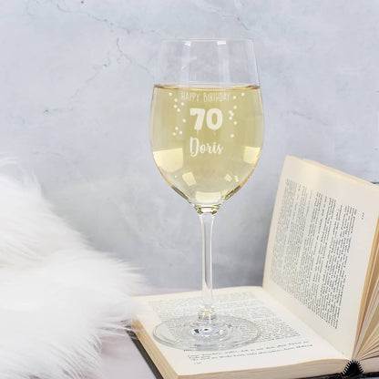 Happy Birthday 70 - graviertes Weinglas zum 70. Geburtstag mit Name