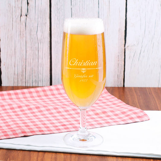 Pilsglas graviert mit Genießer seit, Name und Jahr