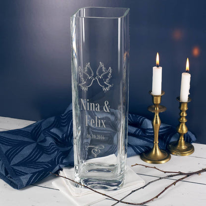 Gravierte Glasvase für Pärchen mit Wunschname und Datum