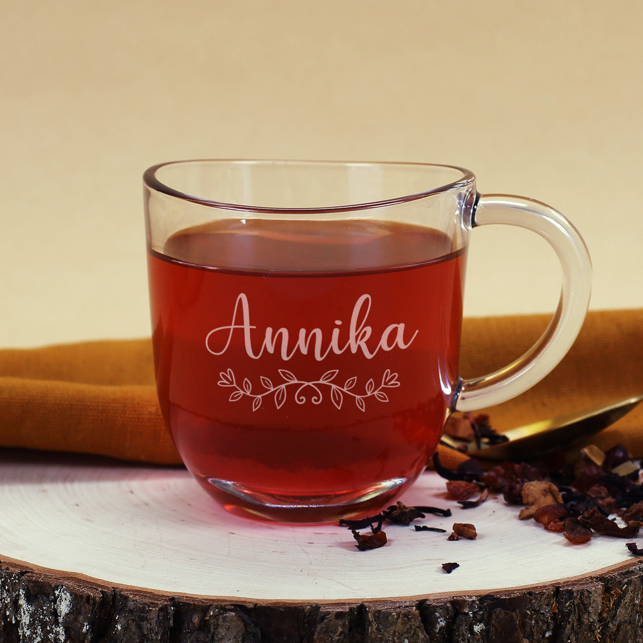 Verziert mit Ornamenten und Namen nach Wunsch