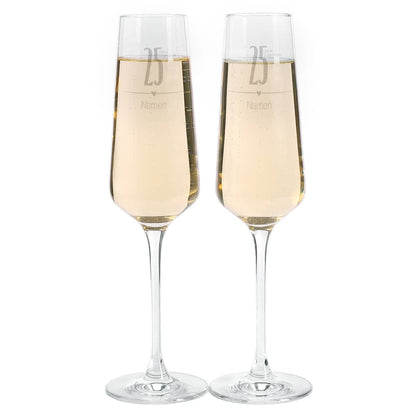 Gläser mit Gravur der Namen