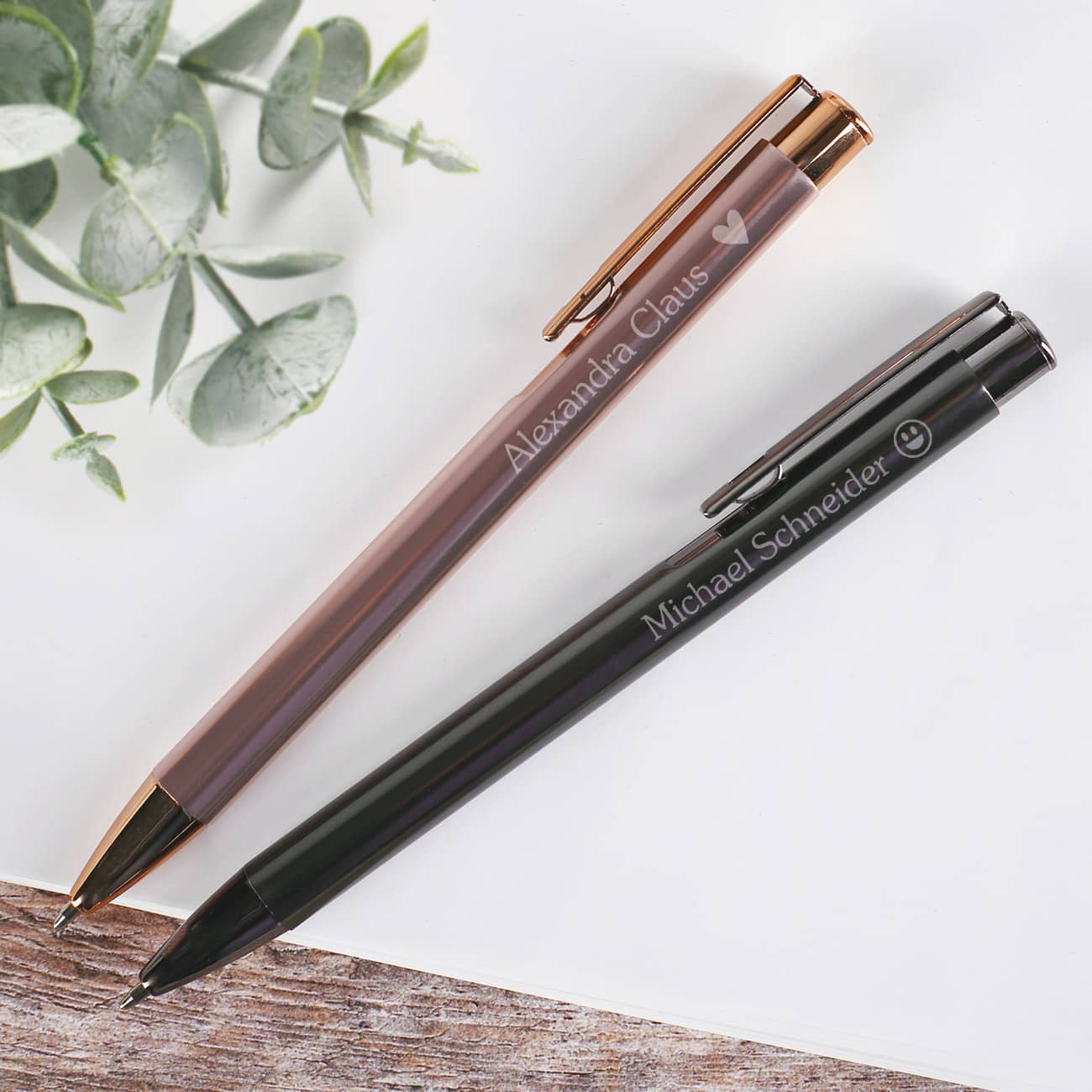 Kugelschreiber in grau oder rosa