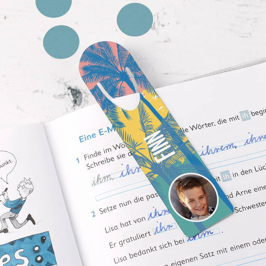 Cooles Lesezeichen mit Foto, Name und Palmen bedruckt