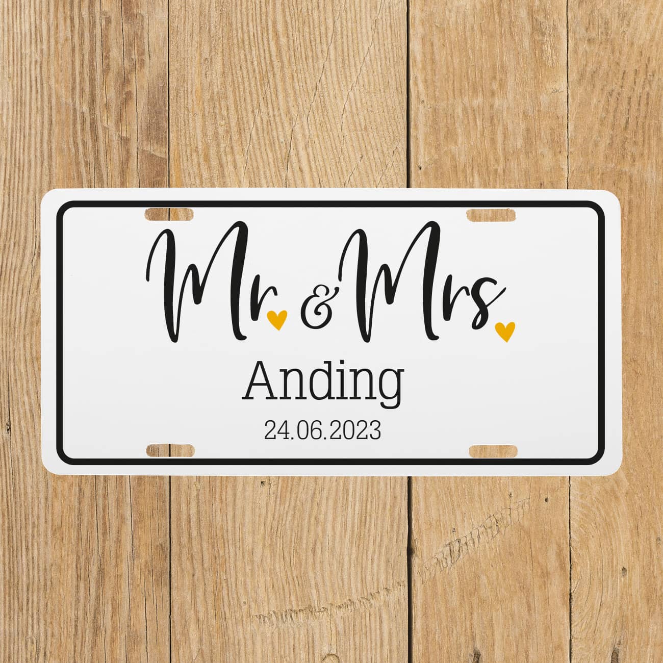 Blechschild mit Name, Datum und Mr. & Mrs. Motiv bedruckt