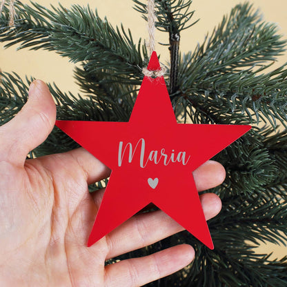 Mit Name und kleinem Herz graviert