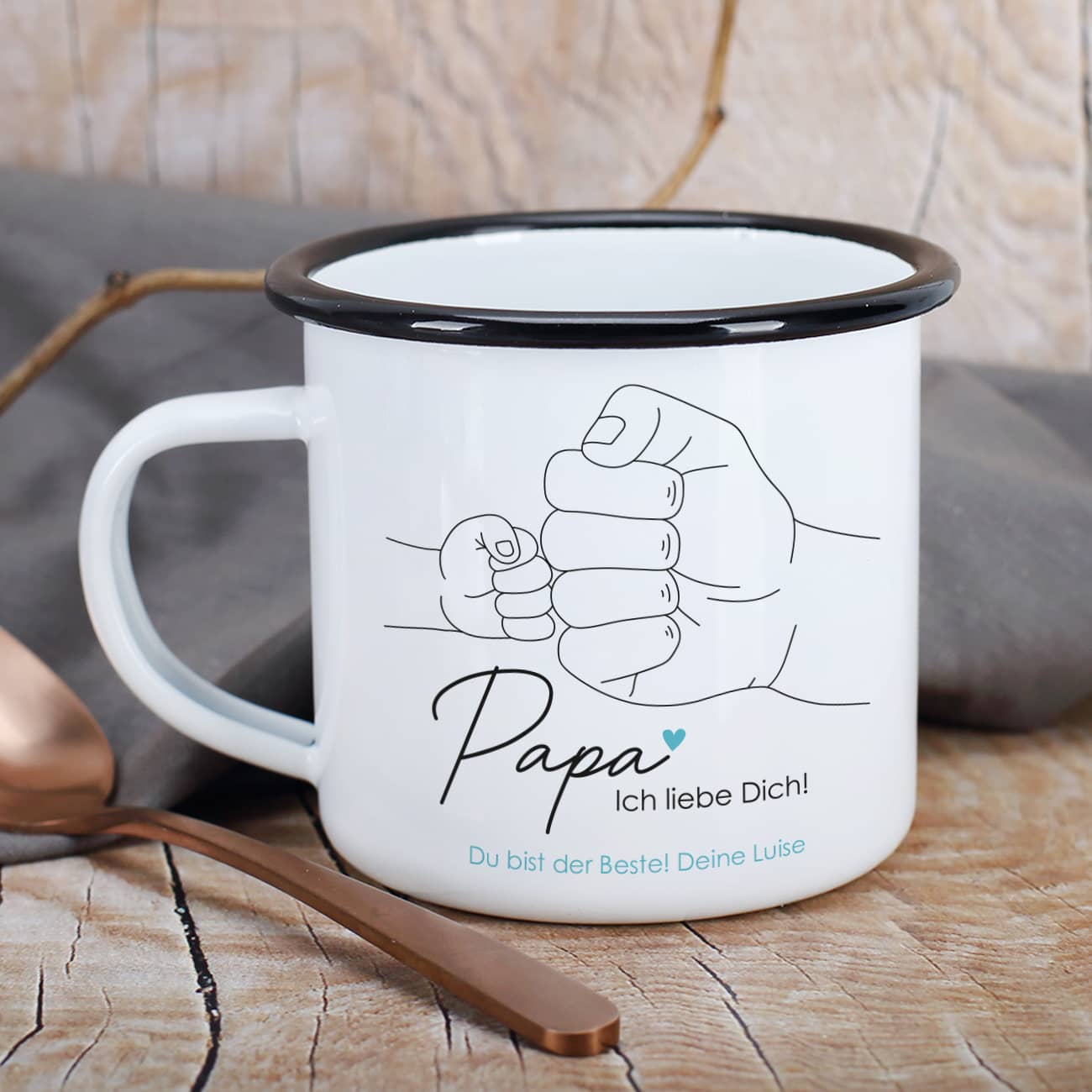Metalltasse zum Vatertag mit personalisiertem Motiv