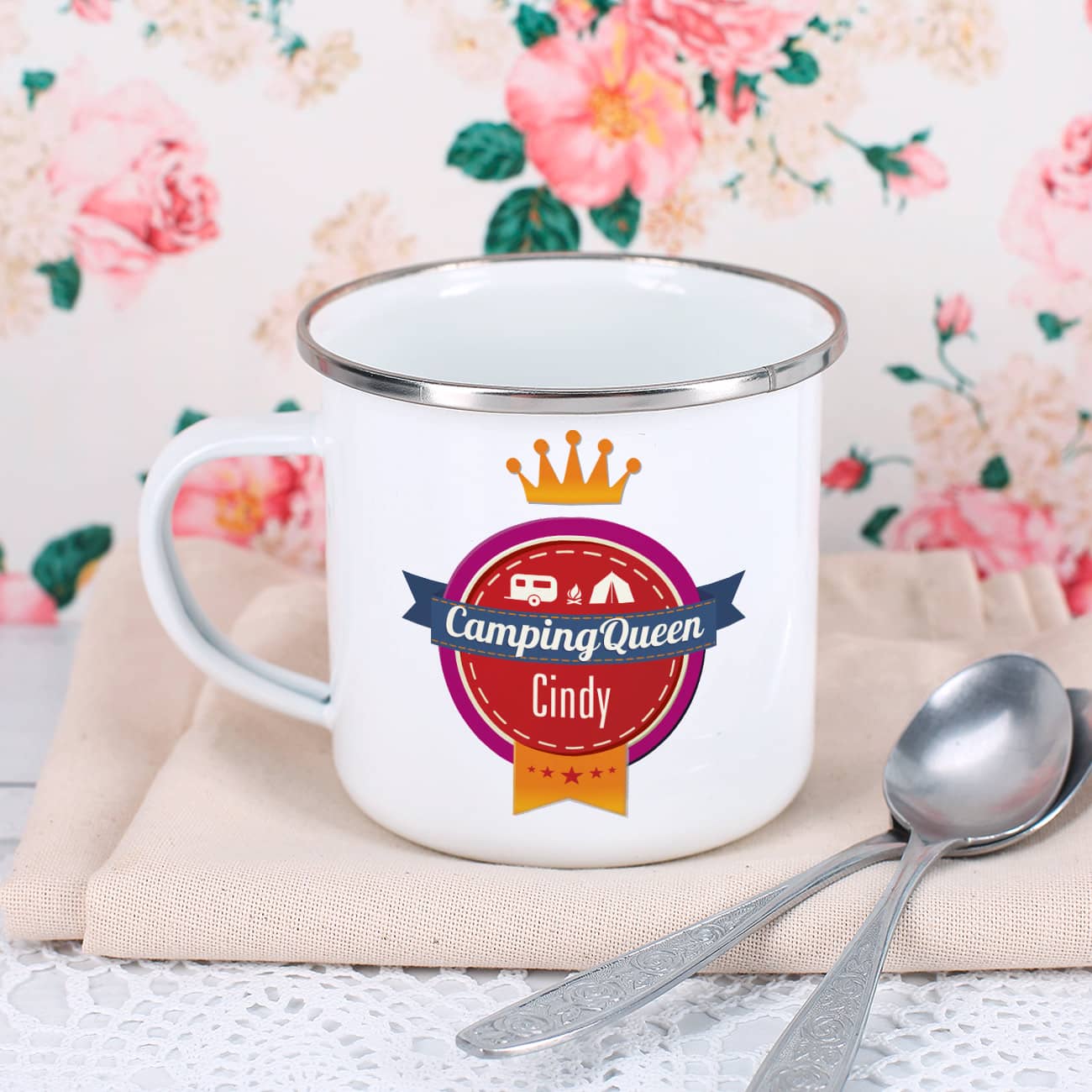 Emailletasse für Camperfrauen