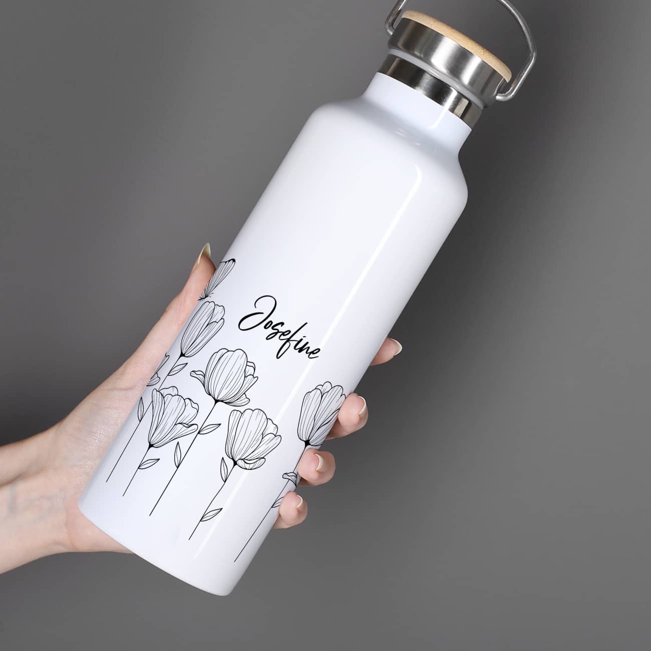 Thermosflasche mit Blumen, Schmetterling und Name bedruckt