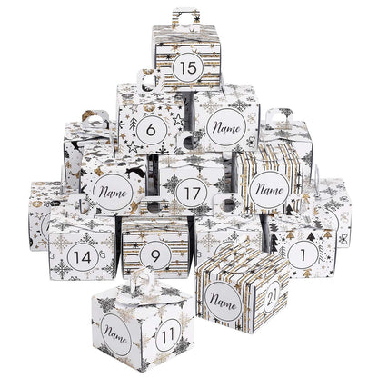 DIY-Adventskalender mit goldenen Mustern und Wunschname personalisiert