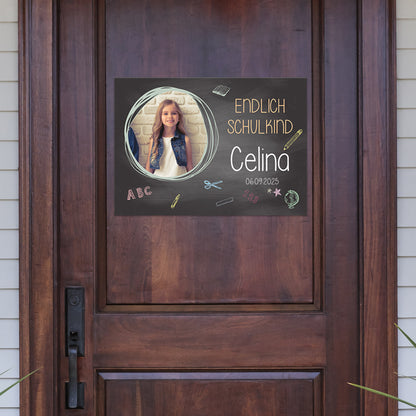 personalisiertes Fotobanner zur Einschulung mit Foto und Einschulungsdatum | Banner zum Schulanfang mit Tafeloptik-Motiv