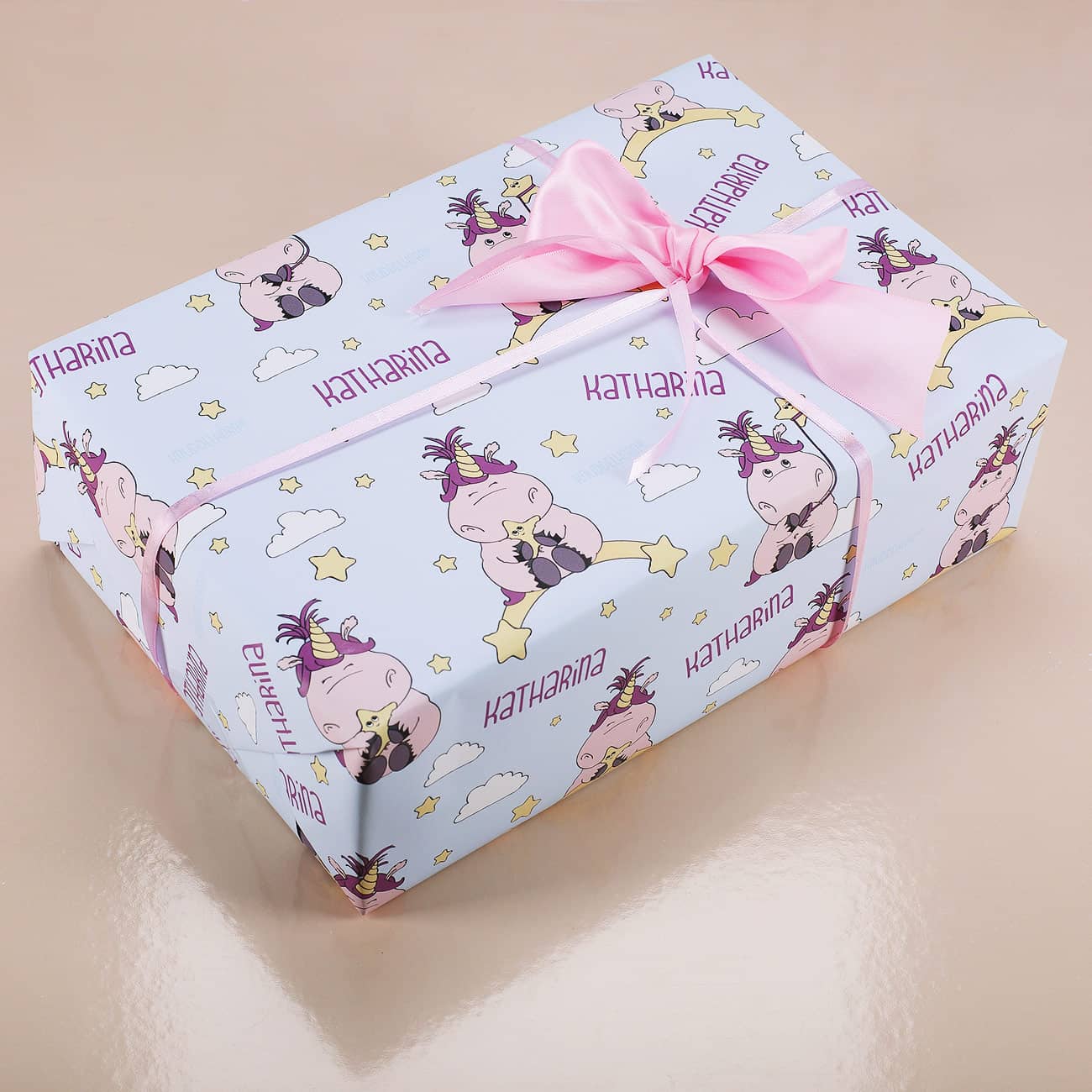 Knuddelhorn-Geschenkpapier mit Wunschname